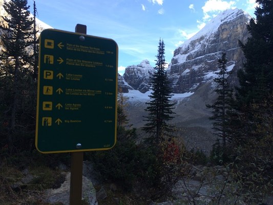 Plain of Six Glaciers Teahouse Plain of Six Glaciers Teahouse